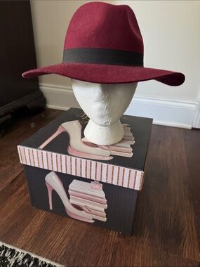 Burgundy Wide-Brim Fedora with Black Band